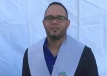 Renvían para el lunes medidas de coerción contra profesor implicado en muerte de Esmeralda Richiez