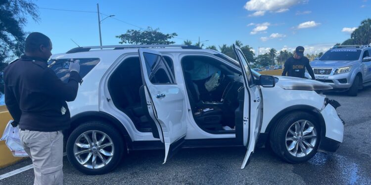 Dos presuntos asaltantes de joyería mueren en enfrentamiento con agentes policiales