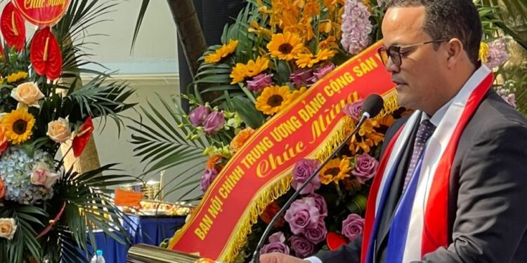 Embajada dominicana abre sus puertas por primera vez en Vietnam
