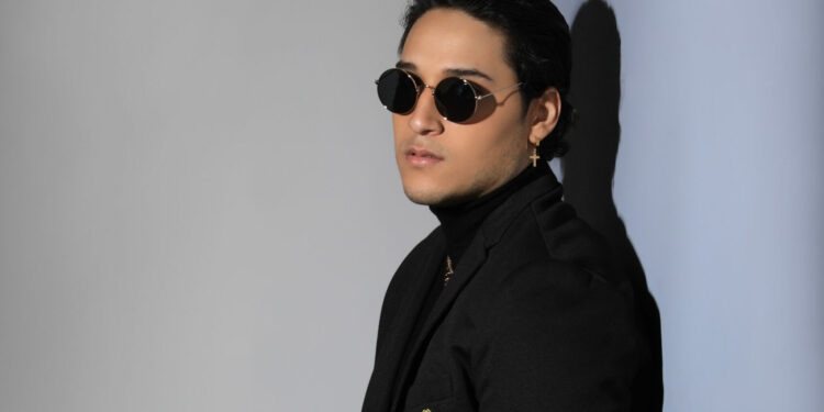 Tommy Alva sube carrera con estreno de tema “RC2”