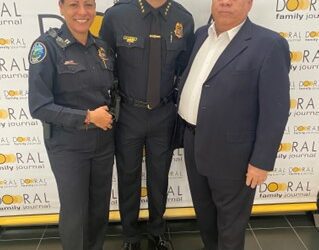 Médico dominicano consolida liderazgo en Doral en FL