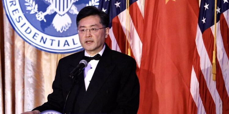 China reconoce la propiedad del globo localizado en EEUU