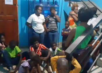 Interceptan jeepeta con 26 haitianos indocumentados 