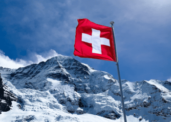 Suiza declara ilegal confiscar bienes privados de ciudadanos rusos