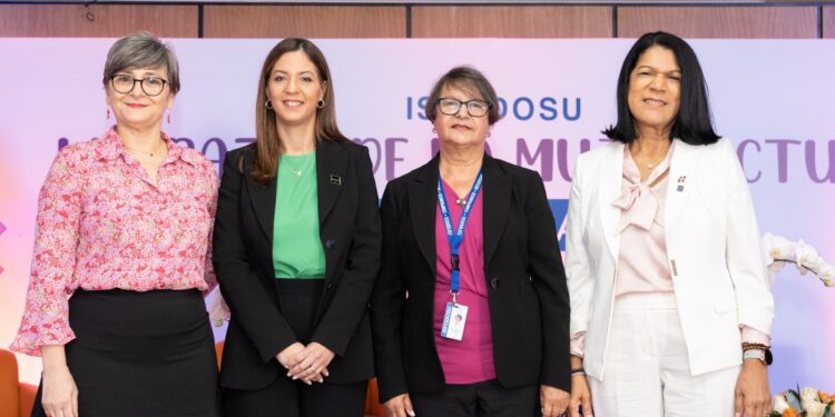 ISFODOSU conmemora el Día Internacional de la Mujer 2023