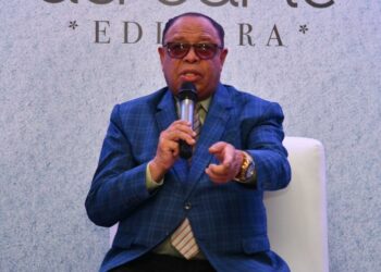 Circula primer volumen de «Arte Nacional» del periodista Joseph Cáceres