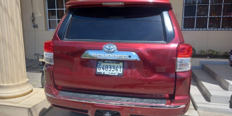 Apresado en yipeta con 23 haitianos ilegales con destino a Santiago