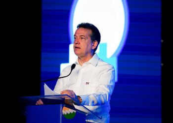 Bisonó habló de las mipymes y emprendedores en Cumbre Iberoamericana 