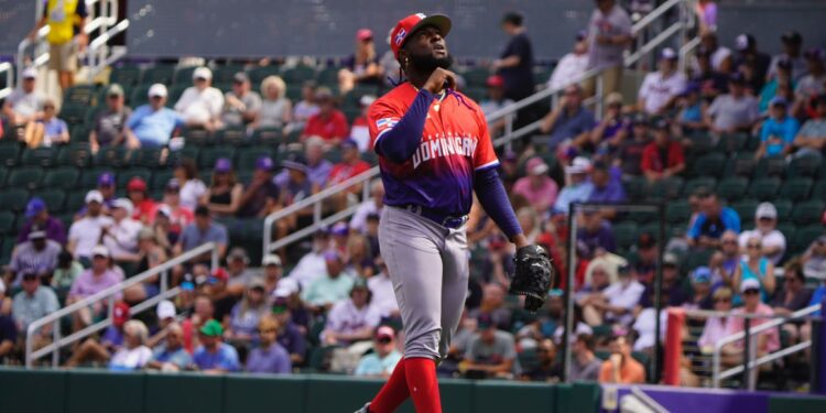 El plan de Javier da sus frutos en el primer juego de exhibición de República Dominicana