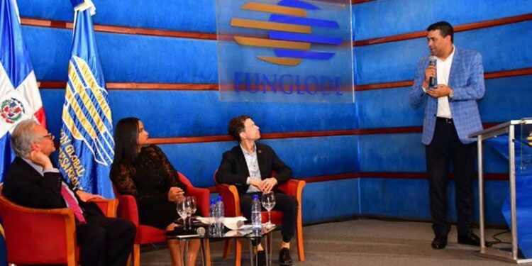 Expertos valoran agenda agotará Cumbre Iberoamericana en Santo Domingo