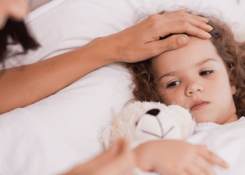 Especialista advierte que la difteria es “potencialmente mortal” 