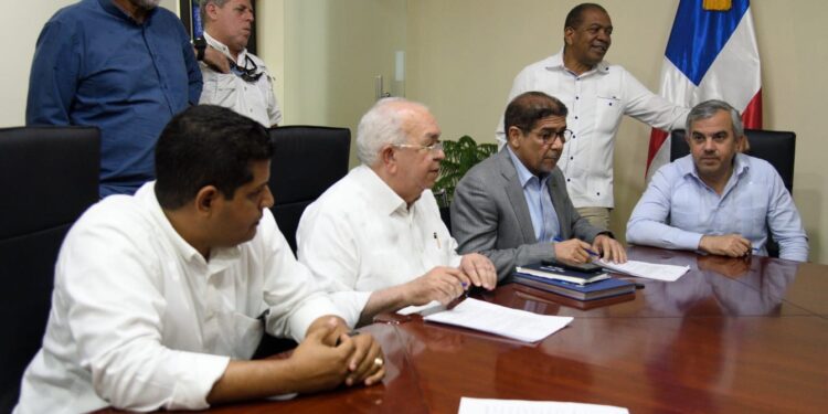 Comisión Arrocera y Gobierno acuerdan banda de precio del arroz