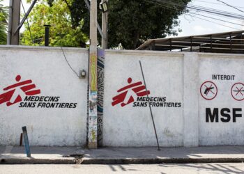 MSF cierra un hospital en Haití debido a la creciente violencia en la capital