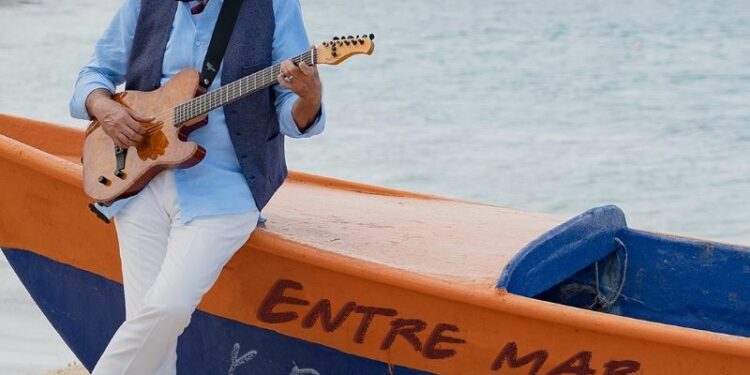 Juan Luis Guerra y 440 llega a Marenostrum Fuengirola a Málaga, España