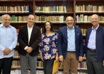 Unión de Escritores Dominicanos propone modificar bases del Premio Nacional de Literatura