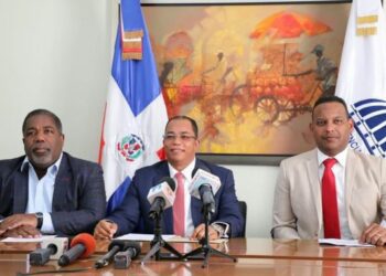 ADESS anuncia cambio de 90,000 tarjetas de bandas a chips