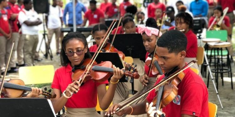 Apuestan a la música como medio de inserción social de la juventud.