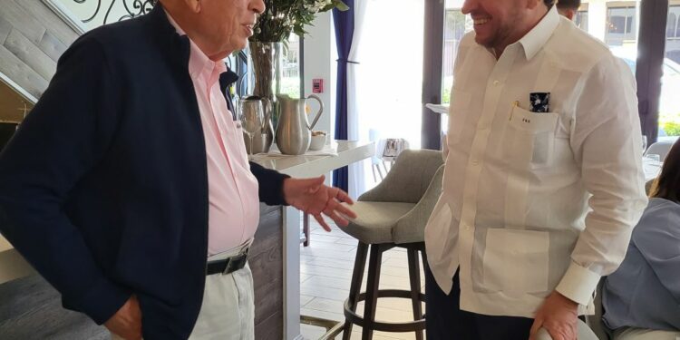 Influyente exalcalde AL en USA valora carrera gestión municipal en RD