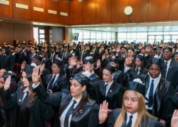 SCJ juramenta a 3,474 nuevos profesionales del derecho 