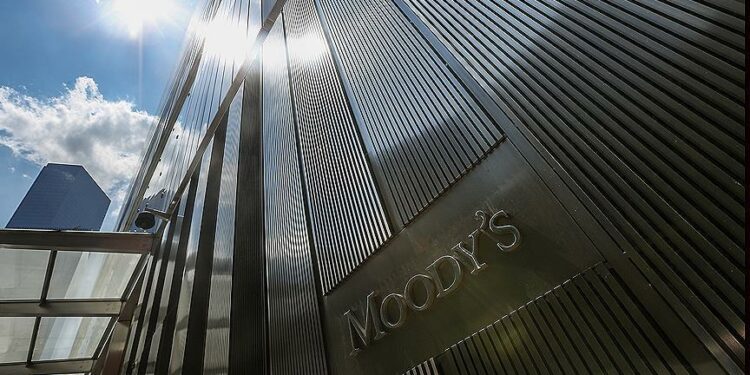 Moody’s prevé un contagio "limitado" de la crisis financiera de EEUU en los bancos latinoamericanos