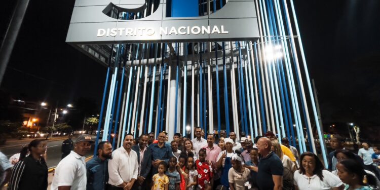 Encienden entrada a Santo Domingo ubicada en de Villa Francisca