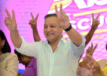 Abel Martínez promete solucionar los problemas del pueblo a partir del 2024