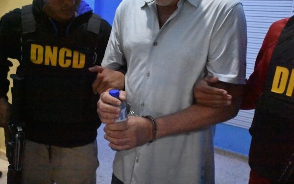 Arrestan norteamericano vinculado a red traía marihuana de Estados Unidos