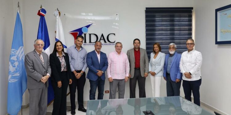 IDAC define como innegociable cumplimiento de normas para certificar operadores aéreos