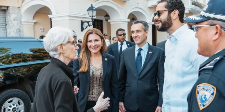 Alcaldesa Mejía recibe visita de la subsecretaria de Estado de EE.UU. Wendy Sherman