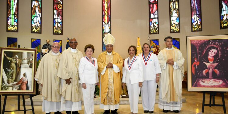 ADOVOHS Realiza Eucaristía de Acción de Gracias Con Motivo de su 50 Aniversario