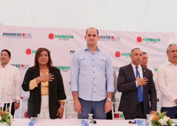 Promese-Cal entrega dos nuevas farmacias en Monseñor Nouel