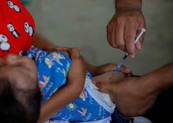 La vacuna infantil en América Latina y el Caribe registra el mayor descenso mundial de la última década