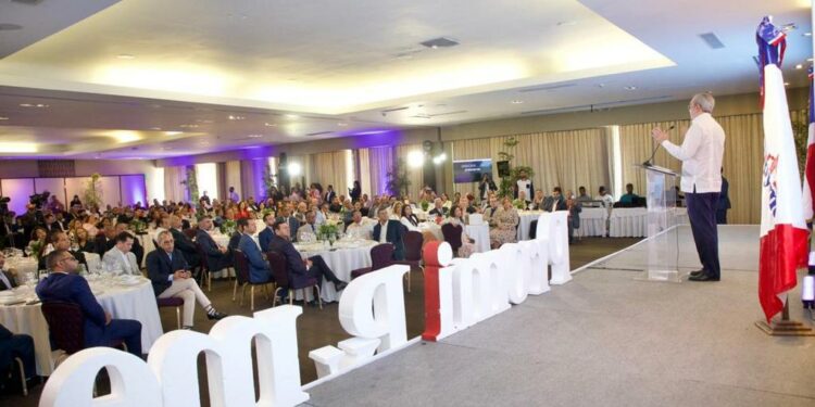 Gobierno planea desarrollo para Santo Domingo Este