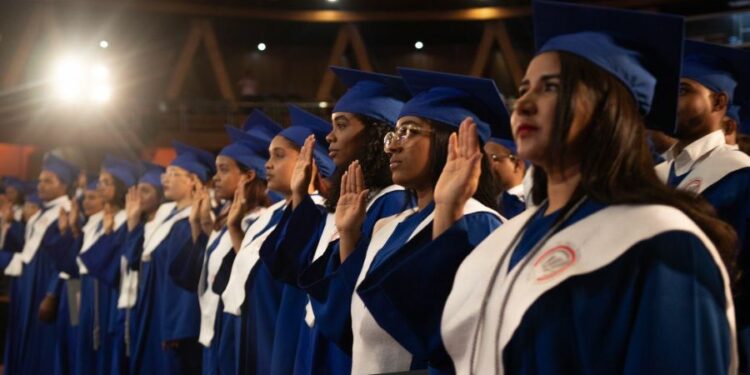 ITSC gradúa 288 nuevos técnicos superiores