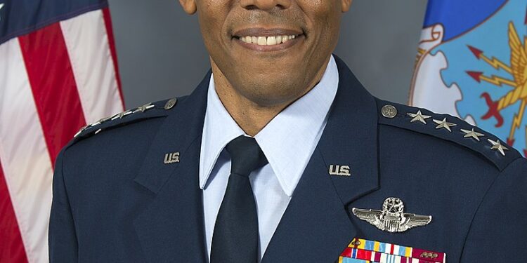 Se perfila un nuevo jefe militar supremo en EEUU en medio de los conflictos de Ucrania y Taiwán