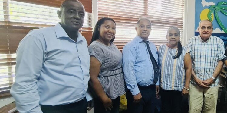 Adompretur llama a elecciones para el período 2023-2025