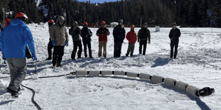 La NASA desarrolla un robot serpiente todoterreno para explorar otros mundos