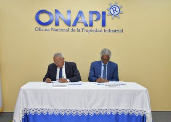 ONAPI y Fundación de Herederos promoverán carrera STEM entre jóvenes 