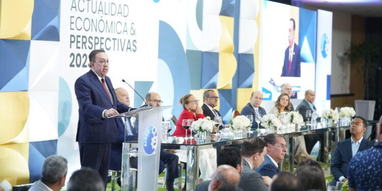 Valdez Albizu: La inflación entraría dentro del rango meta de 4 % ± 1% al cierre de este mes de mayo