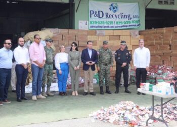 Autoridades incineran 6.5 millones de productos decomisados