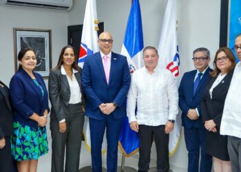 IDAC y el CNCS acuerdan trabajar en temas de nuevas tecnologías y protección del Estado