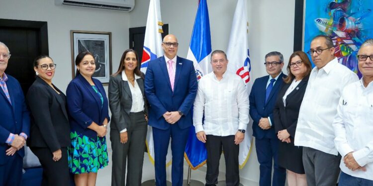 IDAC y el CNCS acuerdan trabajar en temas de nuevas tecnologías y protección del Estado