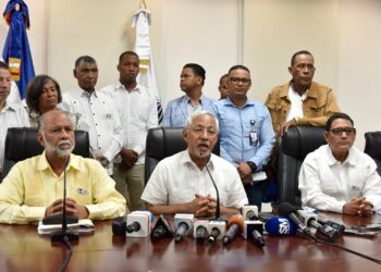 Esta es la propuesta que el ministro Hernández hizo a la dirigencia de la ADP