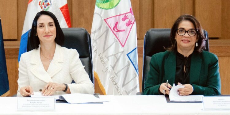 Gabinete de la Niñez y Conani preocupado por alto índice de embarazos en adolescentes