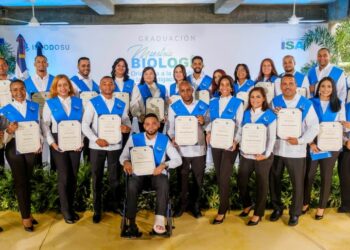 Gradúan magísteres en biología orientada a la enseñanza y la investigación                                                                    