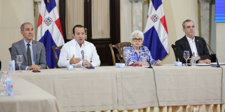 Gobierno asegura control de los recursos públicos en el proceso electoral