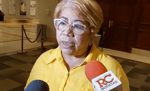 Amas de Casa en desacuerdo con fallo del Tribunal Constitucional