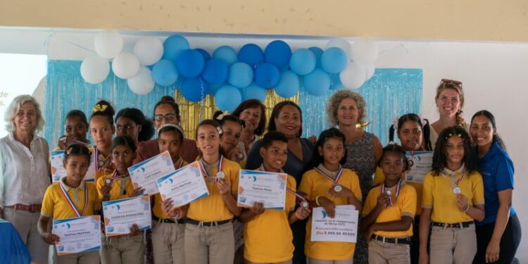 DREAM Project premia talento estudiantes en competencia de libros