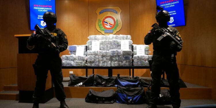 Frustran en Caucedo envió a Francia de 278 paquetes presumiblemente de cocaína