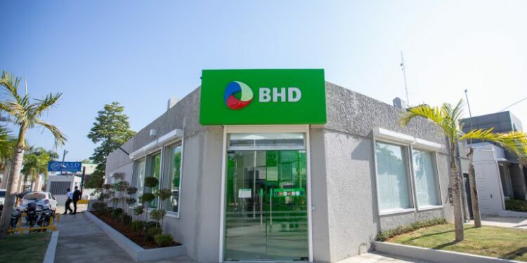 El Banco BHD inaugura una sucursal en Dajabón